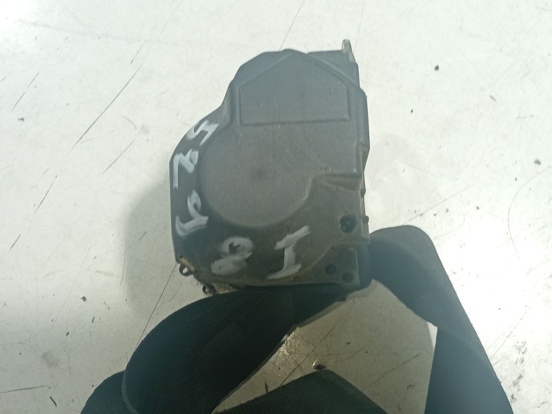 Recambio de cinturon seguridad delantero izquierdo para peugeot 205 berlina referencia OEM IAM 8971RR  