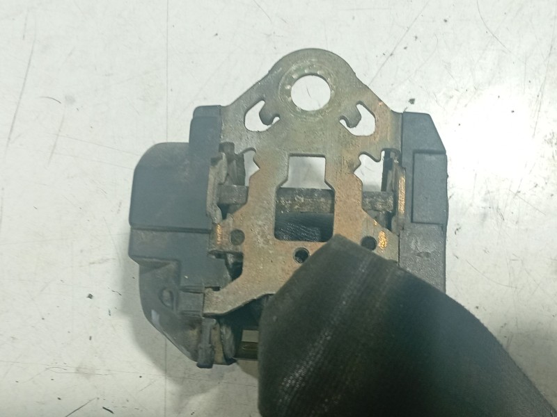 Recambio de cinturon seguridad delantero izquierdo para peugeot 205 berlina referencia OEM IAM 8971RR  