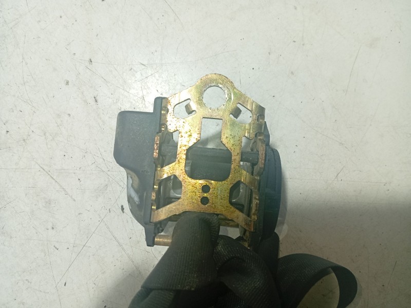 Recambio de cinturon seguridad trasero derecho para peugeot 205 berlina referencia OEM IAM 96498075XX  