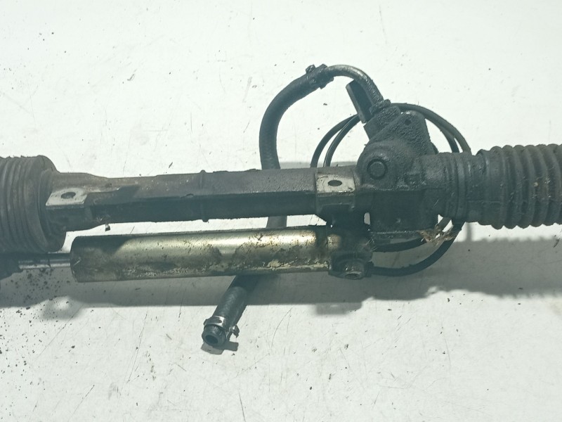 Recambio de cremallera direccion para peugeot 205 berlina referencia OEM IAM 9626294530  