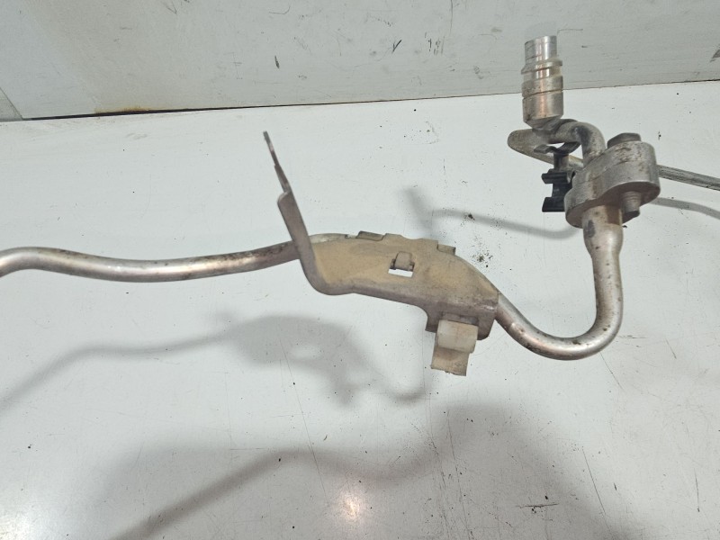 Recambio de tubos aire acondicionado para renault kadjar (ha_, hl_) 1.6 dci 130 referencia OEM IAM 924400484R  924402960R