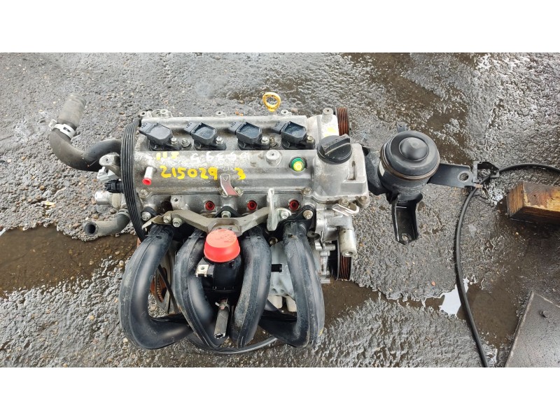 Recambio de motor completo para toyota yaris (ksp9/scp9/nlp9) referencia OEM IAM 2SZ-FE 2SZFE 