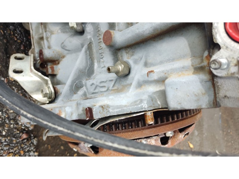 Recambio de motor completo para toyota yaris (ksp9/scp9/nlp9) referencia OEM IAM 2SZ-FE 2SZFE 