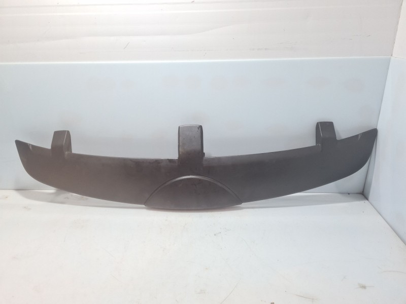 Recambio de aleron trasero para ssangyong rexton referencia OEM IAM 7962008B00LAK 050622A 