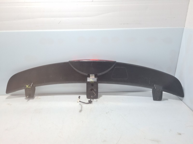 Recambio de aleron trasero para ssangyong rexton referencia OEM IAM 7962008B00LAK 050622A 