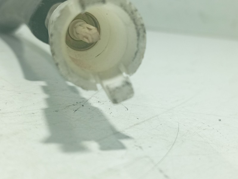 Recambio de cable para peugeot 205 berlina referencia OEM IAM 802519  