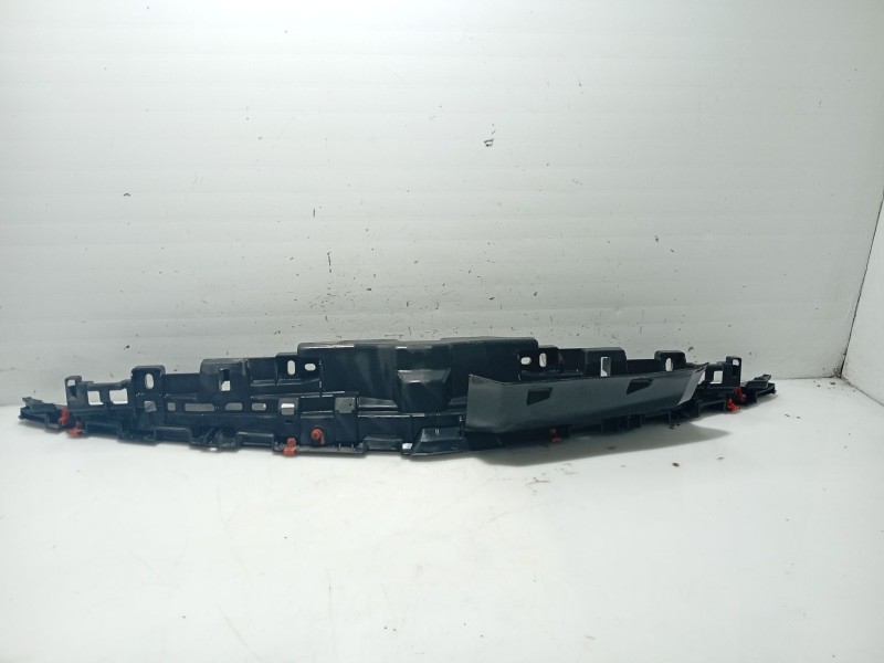 Recambio de moldura para opel insignia berlina referencia OEM IAM 13250569 55561769 