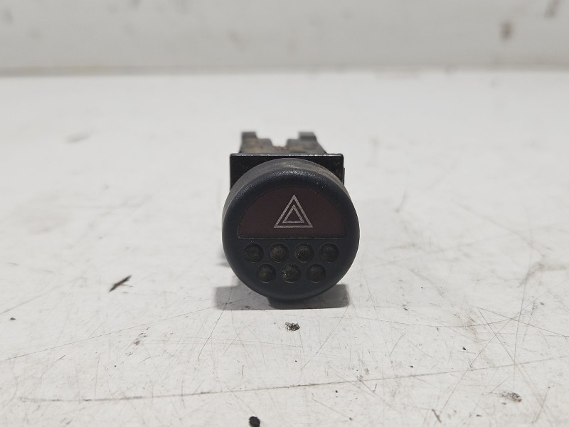 Recambio de interruptor para peugeot 205 berlina referencia OEM IAM 5298WR  