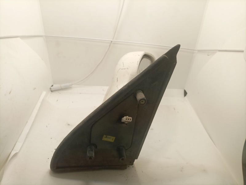 Recambio de retrovisor derecho para ssangyong musso 2.3 turbodiesel cat referencia OEM IAM 7898005061  