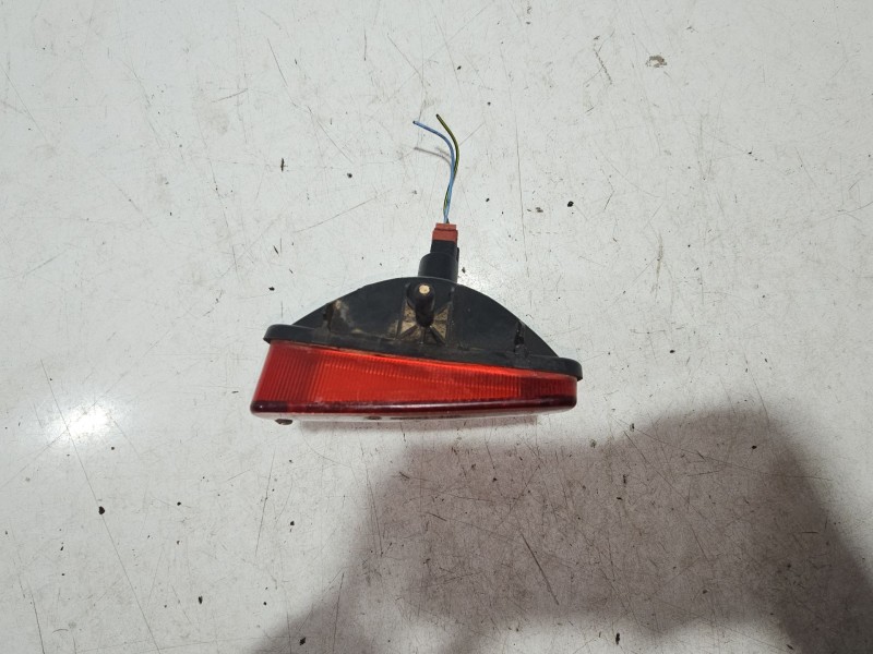 Recambio de piloto marcha atras para peugeot 205 berlina referencia OEM IAM 5298PMA  