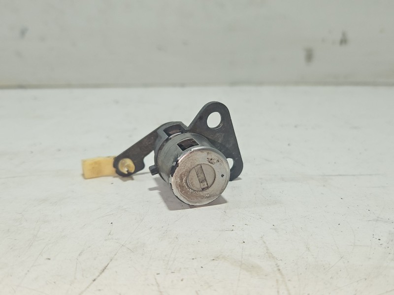 Recambio de juego bombines para dodge caliber 2.0 crd referencia OEM IAM 5179511AA 5139099AA 