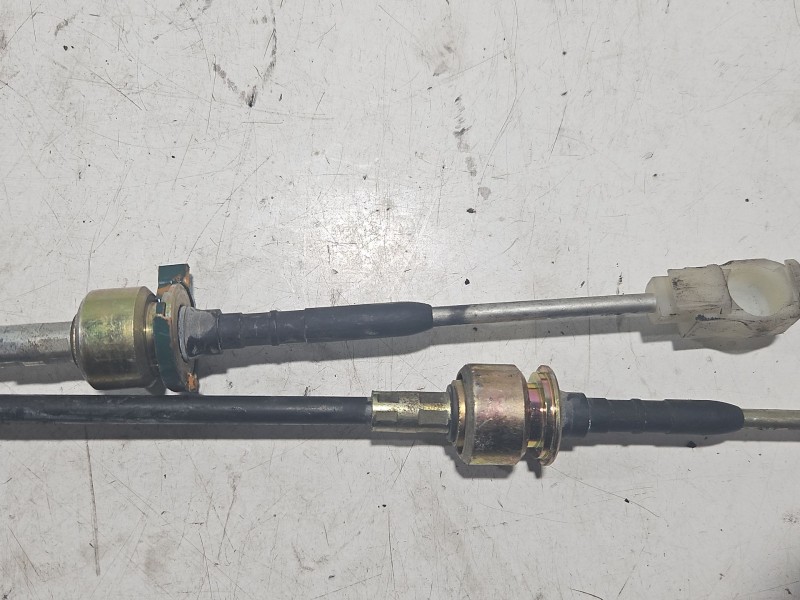 Recambio de varillaje cambio para dodge caliber 2.0 crd referencia OEM IAM 5062132AB  