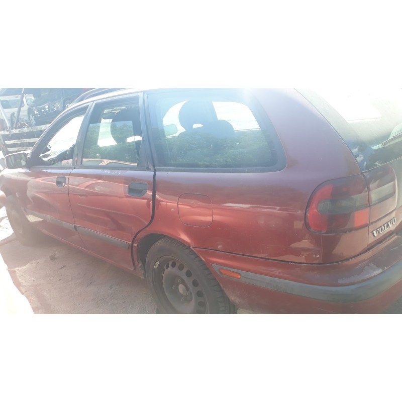 volvo v40 familiar 1.9 diesel   |   0.95 - 0.05 | 1995 - 2005 | 95 cv / 70 kw del año 1995