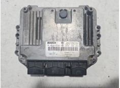 Recambio de centralita motor uce para renault megane ii sedán (lm0/1_) 1.9 dci referencia OEM IAM 8200527725  028012589