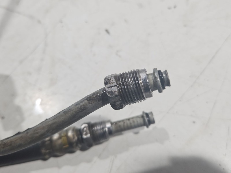 Recambio de tubo para dodge caliber 2.0 crd referencia OEM IAM 5105789AB 5105792AA 