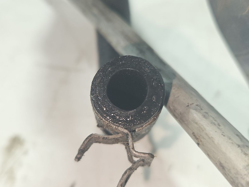 Recambio de tubo para dodge caliber 2.0 crd referencia OEM IAM 5105789AB 5105792AA 