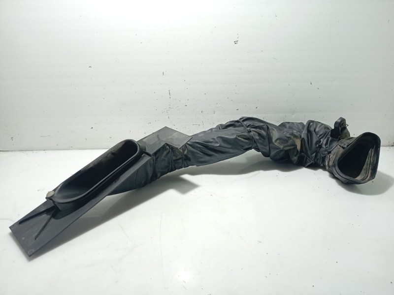 Recambio de tubo para opel insignia berlina referencia OEM IAM 13288163  