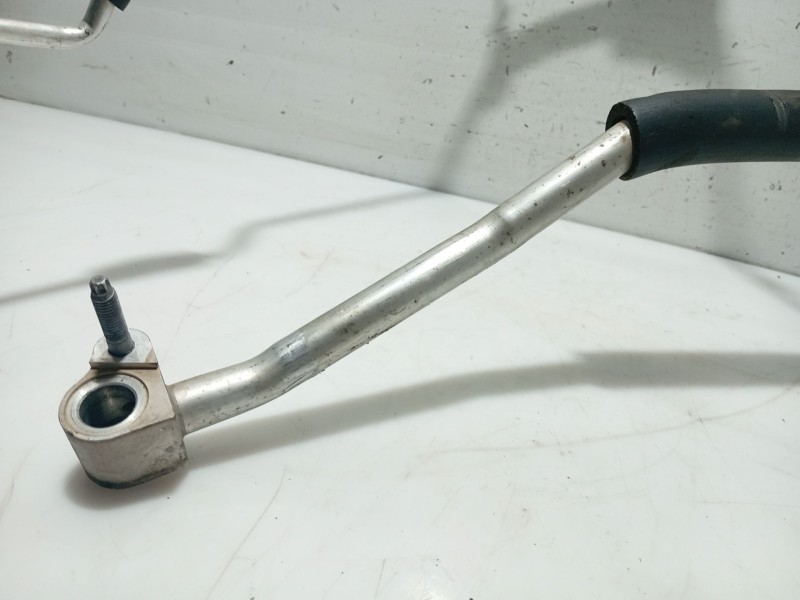 Recambio de tubos aire acondicionado para opel insignia berlina referencia OEM IAM 13220105  