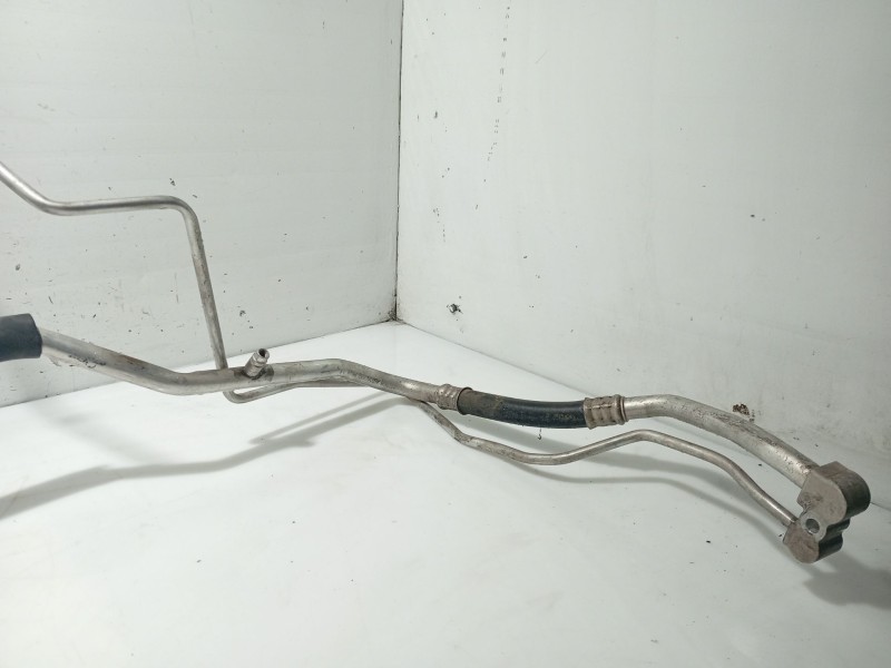 Recambio de tubos aire acondicionado para opel insignia berlina referencia OEM IAM 13220105  