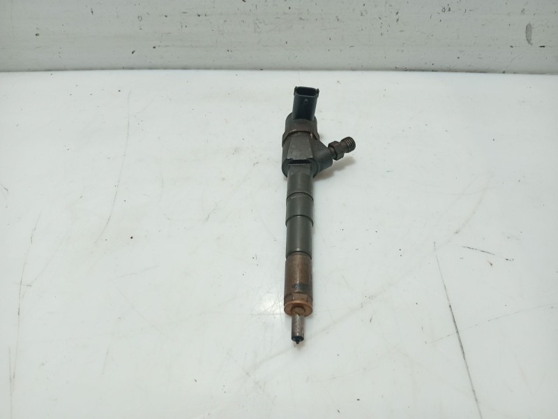Recambio de inyector para opel insignia berlina referencia OEM IAM 55566050 0445110 1204161598903