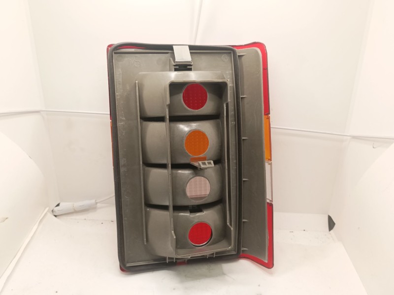 Recambio de piloto trasero izquierdo para citroën c15 1.8 diesel (161) referencia OEM IAM 16222021  