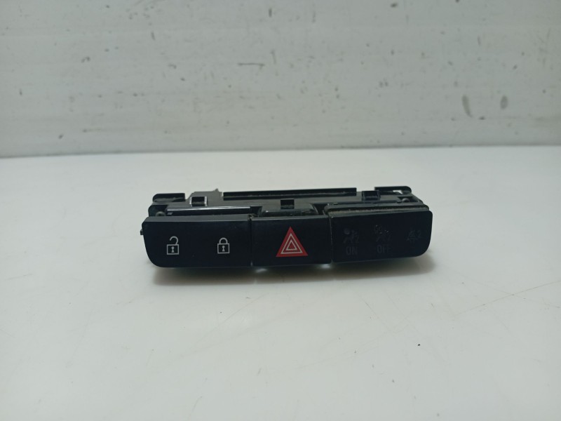 Recambio de modulo electronico para opel insignia berlina referencia OEM IAM 13324594  