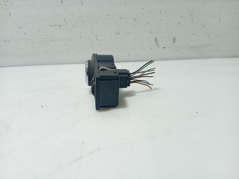 Recambio de mando luces para opel insignia berlina referencia OEM IAM 95994799 13303268 13268702