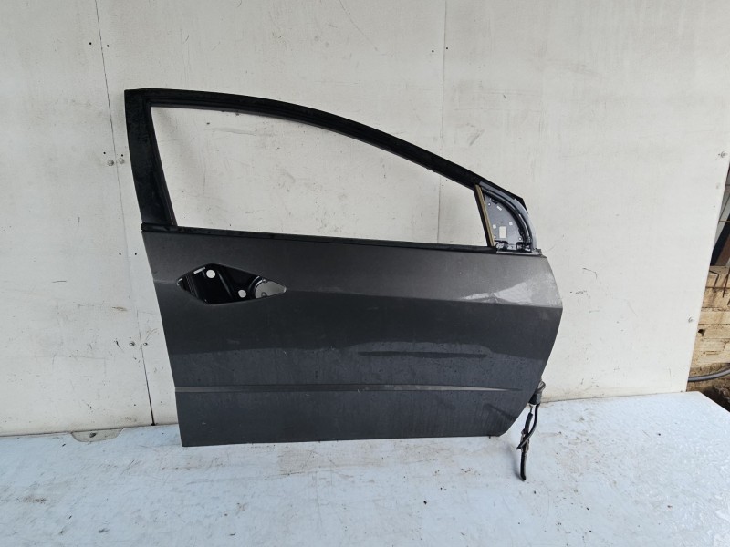 Recambio de puerta delantera derecha para honda civic berlina (fn) 2.2 ctdi referencia OEM IAM 67010SMGE00ZZ  