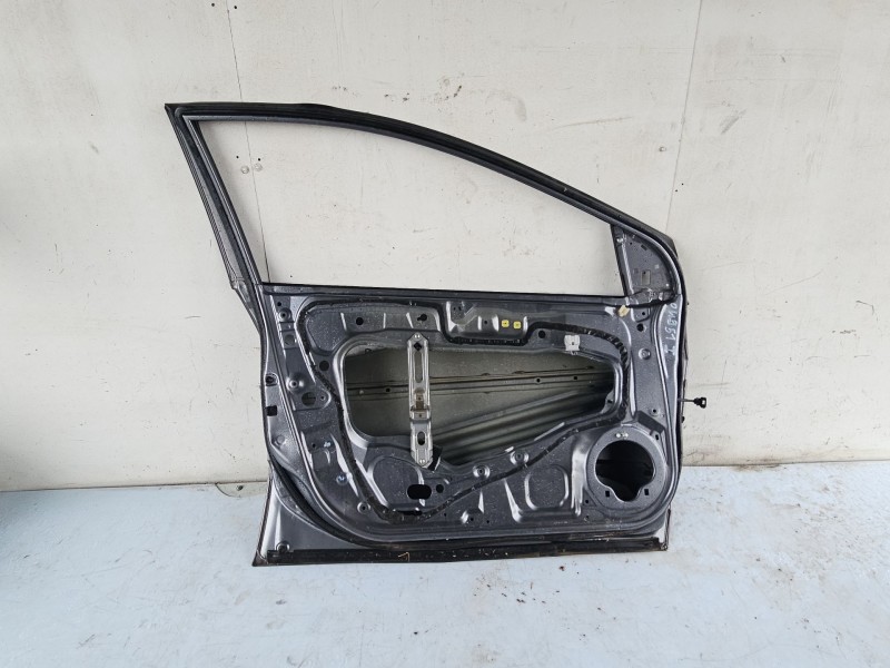 Recambio de puerta delantera izquierda para honda civic berlina (fn) 2.2 ctdi referencia OEM IAM 67050SMGE00ZZ  