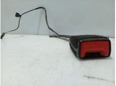 Recambio de enganche cinturon delantero derecho para audi a3 sportback (8va, 8vf) 1.0 tfsi referencia OEM IAM 8V0857756B   2