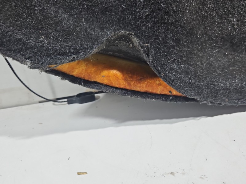 Recambio de bandeja trasera para honda civic berlina (fn) 2.2 ctdi referencia OEM IAM 84400SMGE02ZA  