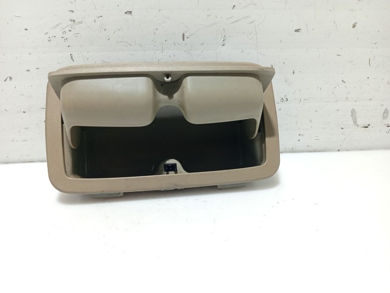 Recambio de moldura para nissan almera ii hatchback (n16) 1.5 dci referencia OEM IAM 73948BN70  