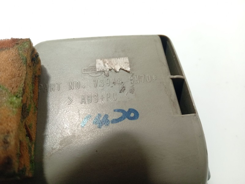 Recambio de moldura para nissan almera ii hatchback (n16) 1.5 dci referencia OEM IAM 73948BN70  