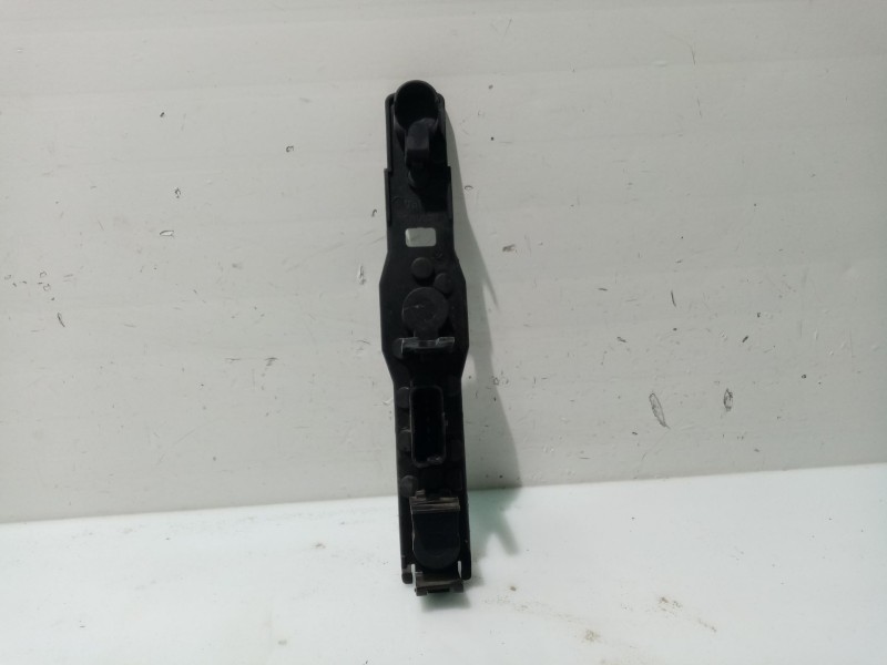 Recambio de portalamparas para nissan micra iii (k12) 1.4 16v referencia OEM IAM 5954PTL  