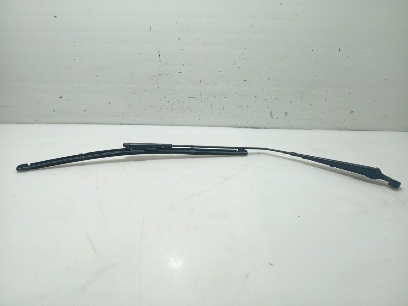 Recambio de brazo limpia trasero para opel insignia berlina referencia OEM IAM 1273409 13240608 
