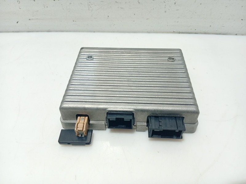 Recambio de modulo electronico para opel insignia berlina referencia OEM IAM 13334027 N136 95019425