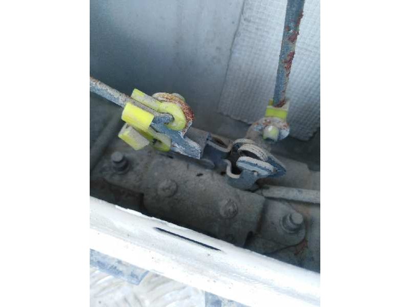 Recambio de cerradura maletero / porton para nissan serena (c23m) 2.3 diesel   |   0.92 - ... | 1992 | 75 cv / 55 kw referencia 