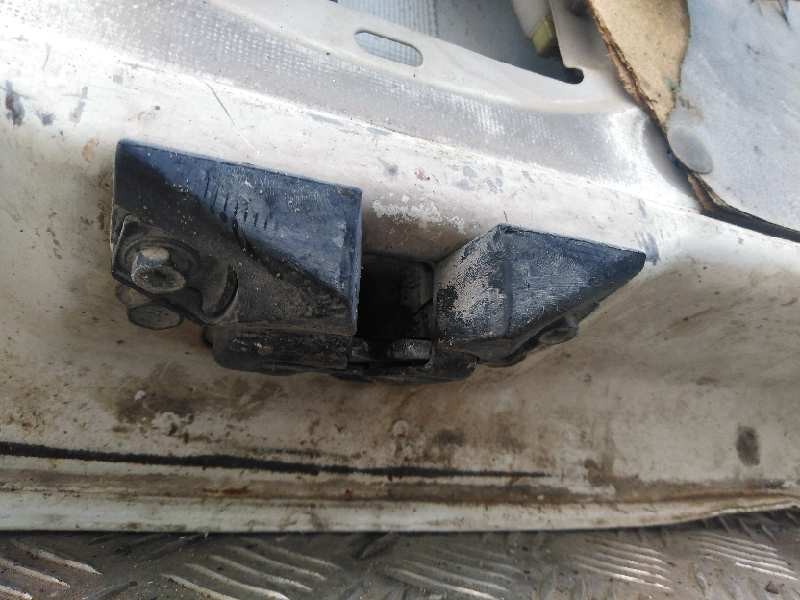 Recambio de cerradura maletero / porton para nissan serena (c23m) 2.3 diesel   |   0.92 - ... | 1992 | 75 cv / 55 kw referencia 