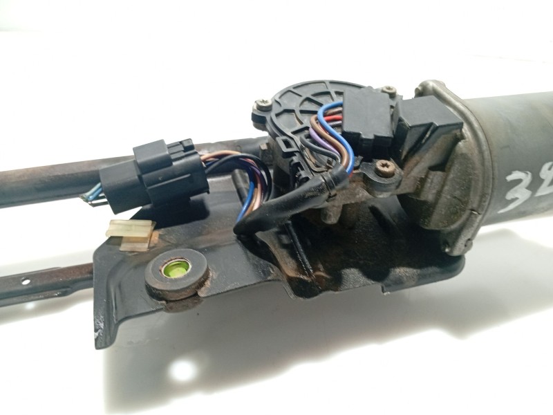 Recambio de motor limpia delantero para ssangyong kyron 200 xdi limited referencia OEM IAM 8611008002  