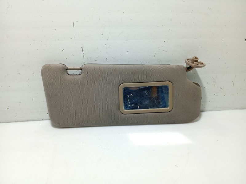 Recambio de parasol derecho para ssangyong kyron 200 xdi limited referencia OEM IAM 7610408004ABJ 7612009501EAN 