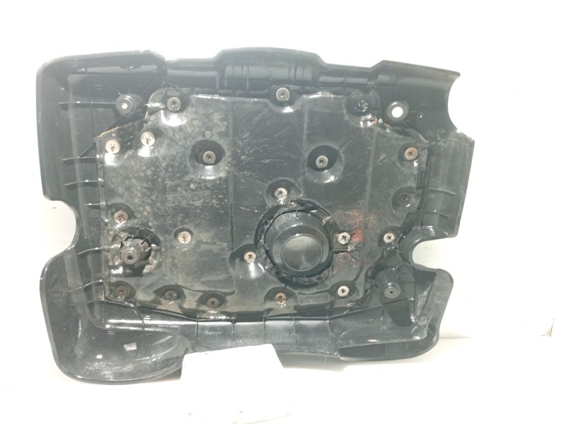 Recambio de tapa motor para ssangyong kyron 200 xdi limited referencia OEM IAM   