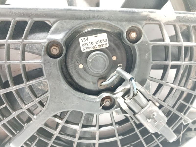 Recambio de electroventilador para ssangyong kyron 200 xdi limited referencia OEM IAM 8821021050 A0P5161 8821021050