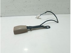 Recambio de anclaje cinturon delantero izquierdo para ssangyong kyron 200 xdi limited referencia OEM IAM 7466109000EAN   2