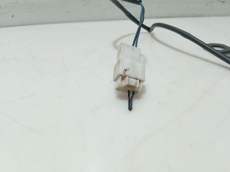 Recambio de anclaje cinturon delantero izquierdo para ssangyong kyron 200 xdi limited referencia OEM IAM 7466109000EAN  