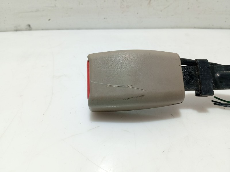 Recambio de anclaje cinturon delantero derecho para ssangyong kyron 200 xdi limited referencia OEM IAM 7466209000EAN  