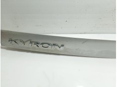 Recambio de moldura para ssangyong kyron 200 xdi limited referencia OEM IAM 7963009013   2