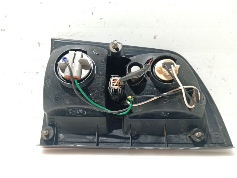 Recambio de piloto trasero derecho para ssangyong kyron 200 xdi limited referencia OEM IAM 8360409100  