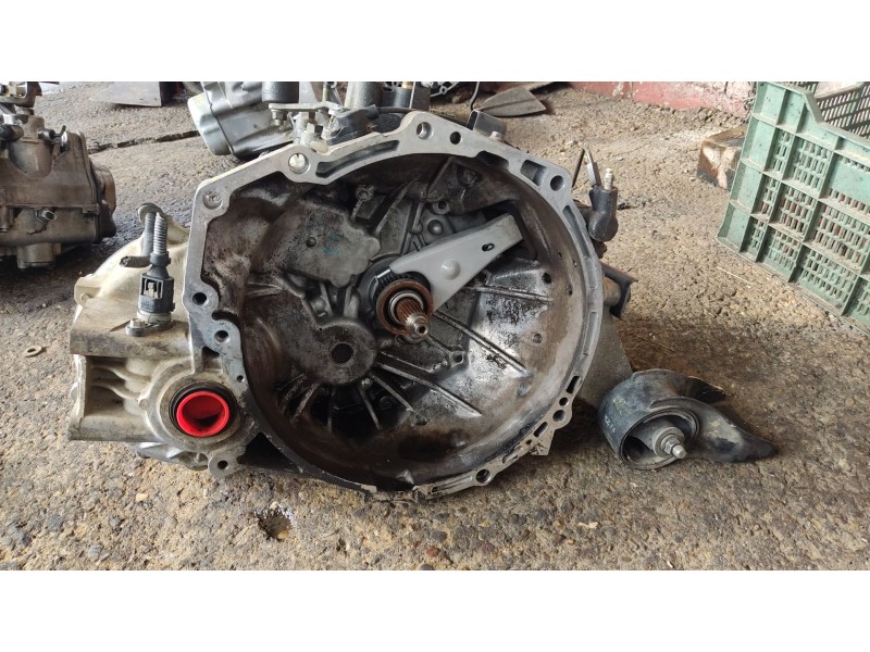 Recambio de caja cambios para kia carnival ii (gq) 2.9 crdi referencia OEM IAM 430003Z000 Y050901737 