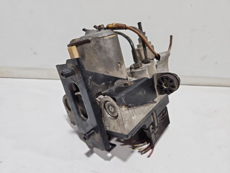 Recambio de abs para bmw serie 5 berlina (e39) 528i referencia OEM IAM 34511090810  0265217000