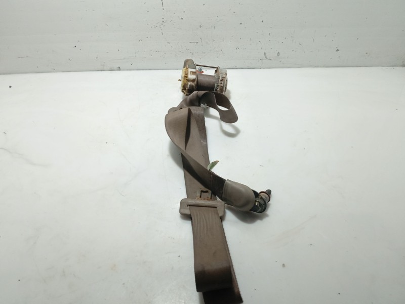 Recambio de cinturon seguridad delantero derecho para ssangyong kyron 200 xdi limited referencia OEM IAM 7460709010  